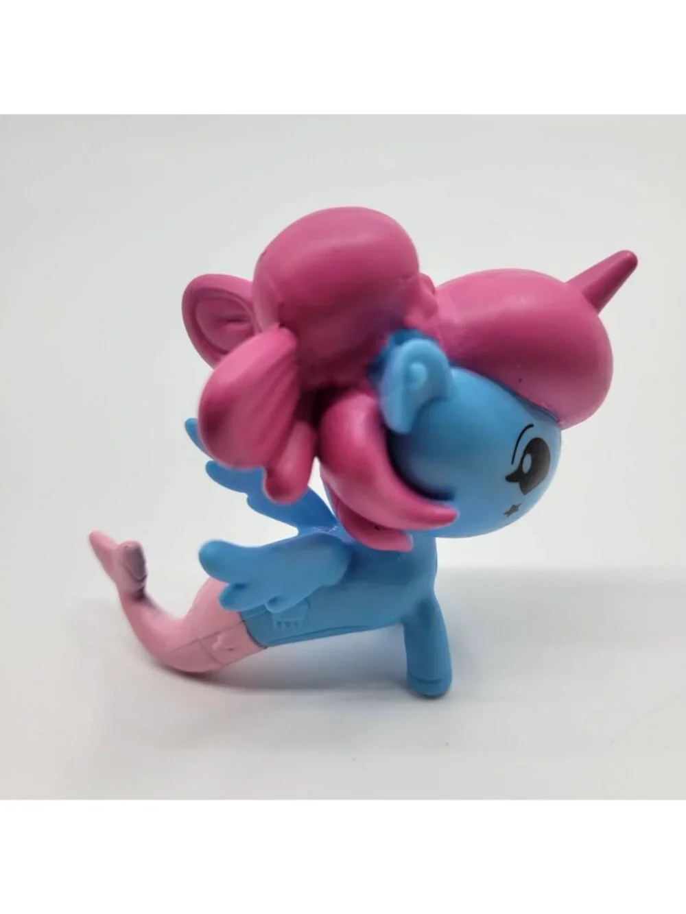 Tokidoki Unicorno & Mermicorno Lot of Vinyl Unicorn Figures - Huggy,